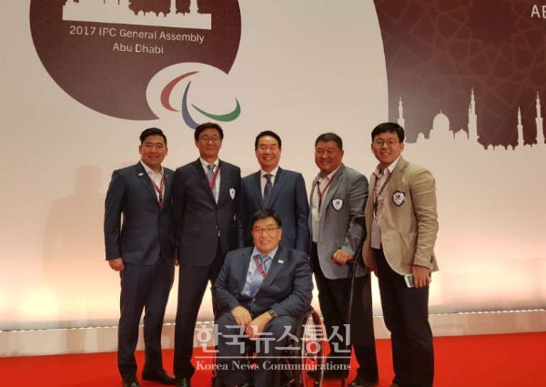 김성일(69) 전 대한장애인체육회 회장이 국제패럴림픽위원회(IPC) 집행위원에 당선됐다.
