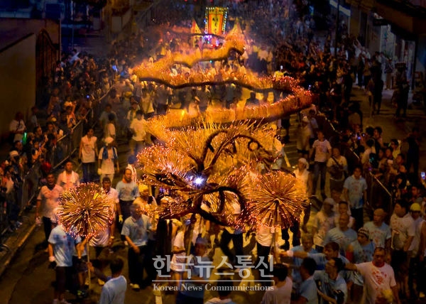 타이항 불용춤은 홍콩의 가을 중반에 만끽할 수 있는 축제다!