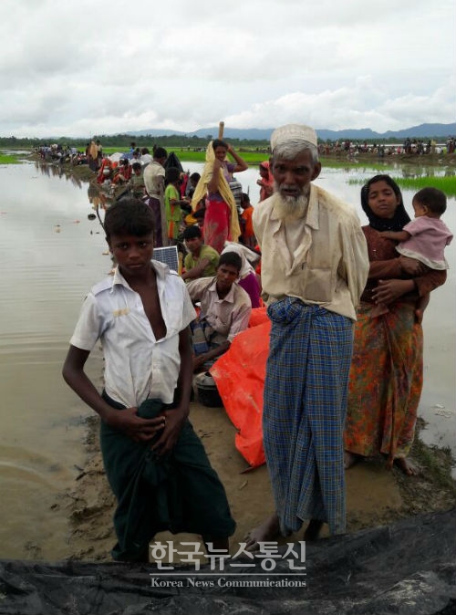 국경없는의사회는 미얀마 라카인 주 내 국제 인도주의 단체 및 국제 구호 활동가들의 독립적·무제한적 접근이 하루빨리 허용될 것을 긴급 촉구한다고 밝혔다. [사진 : 라카인 주 미얀마와 방글라데시 국경 지대]