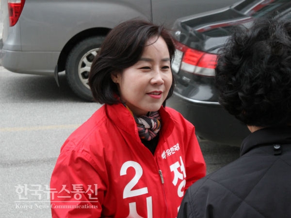 정경옥 자유한국당 춘천시의원 예비후보(가선거구/강남동, 약사명동, 효자1동)가 21일 본격 선거전에 돌입했다.