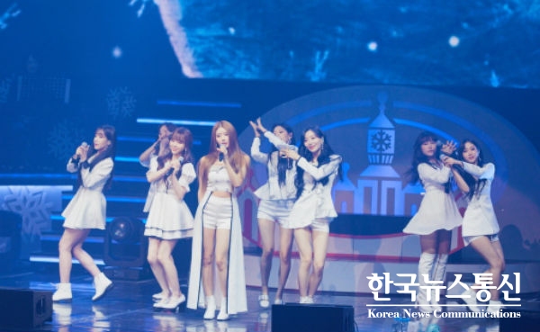사진 : 걸그룹 러블리즈 콘서트 장면