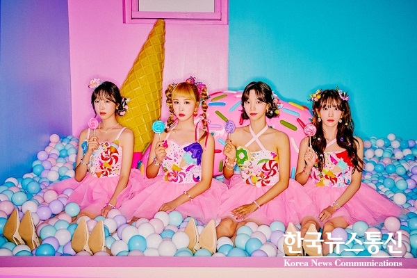 사진 : 그룹 우주소녀의 첫 유닛 우주소녀 쪼꼬미가 모바일 게임 모델로 발탁됐다.